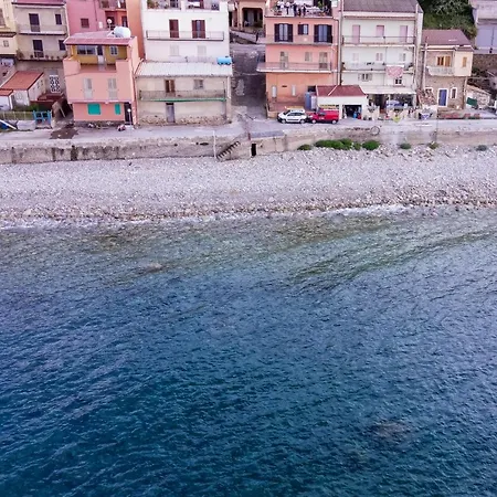 بيت للعطل Casa Near Cefalu