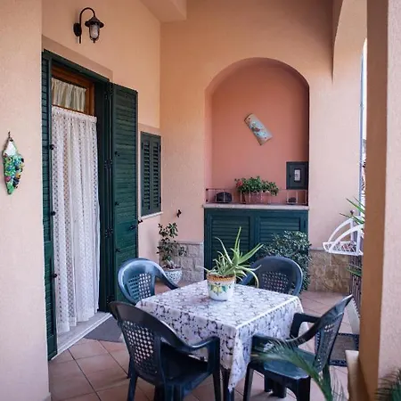 بيت للعطل Casa Near Cefalu Caronia Marina