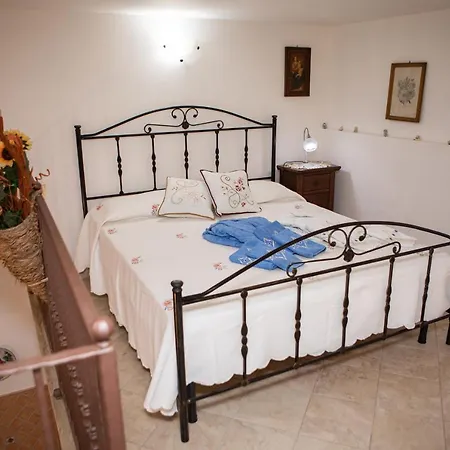 Casa Near Cefalu